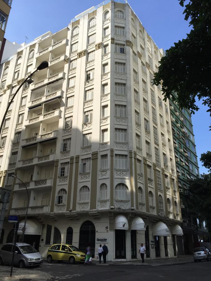 Apart Art Deco *